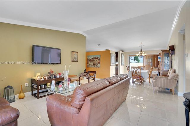 10290 SW 145th Pl, Miami, FL 33186