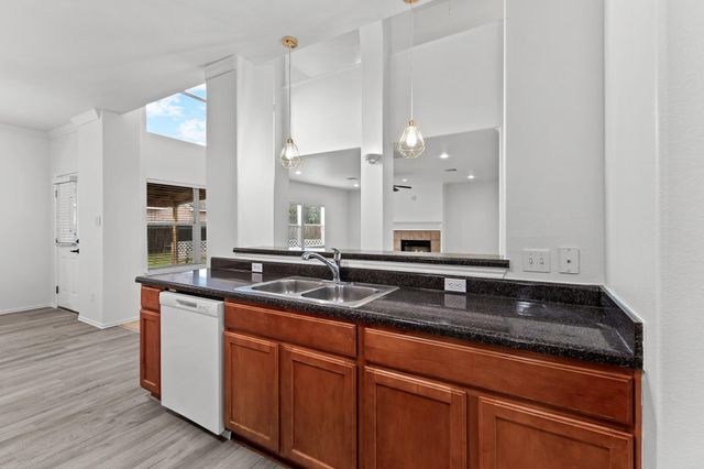 6700 Tulloch WAY, Austin, TX 78754