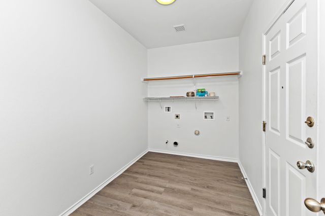 6700 Tulloch WAY, Austin, TX 78754