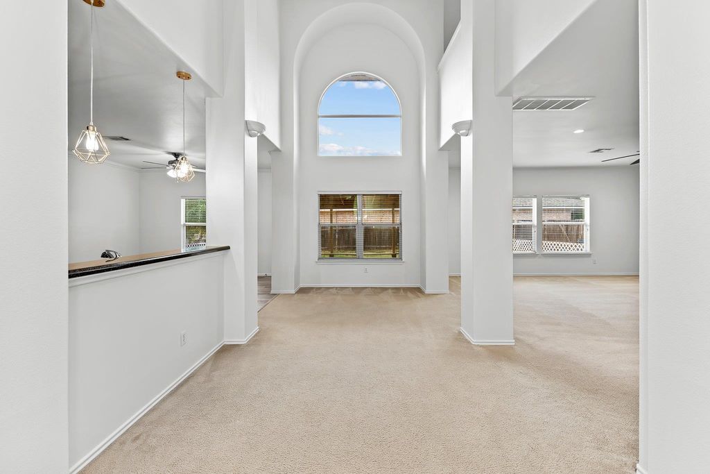 6700 Tulloch WAY, Austin, TX 78754