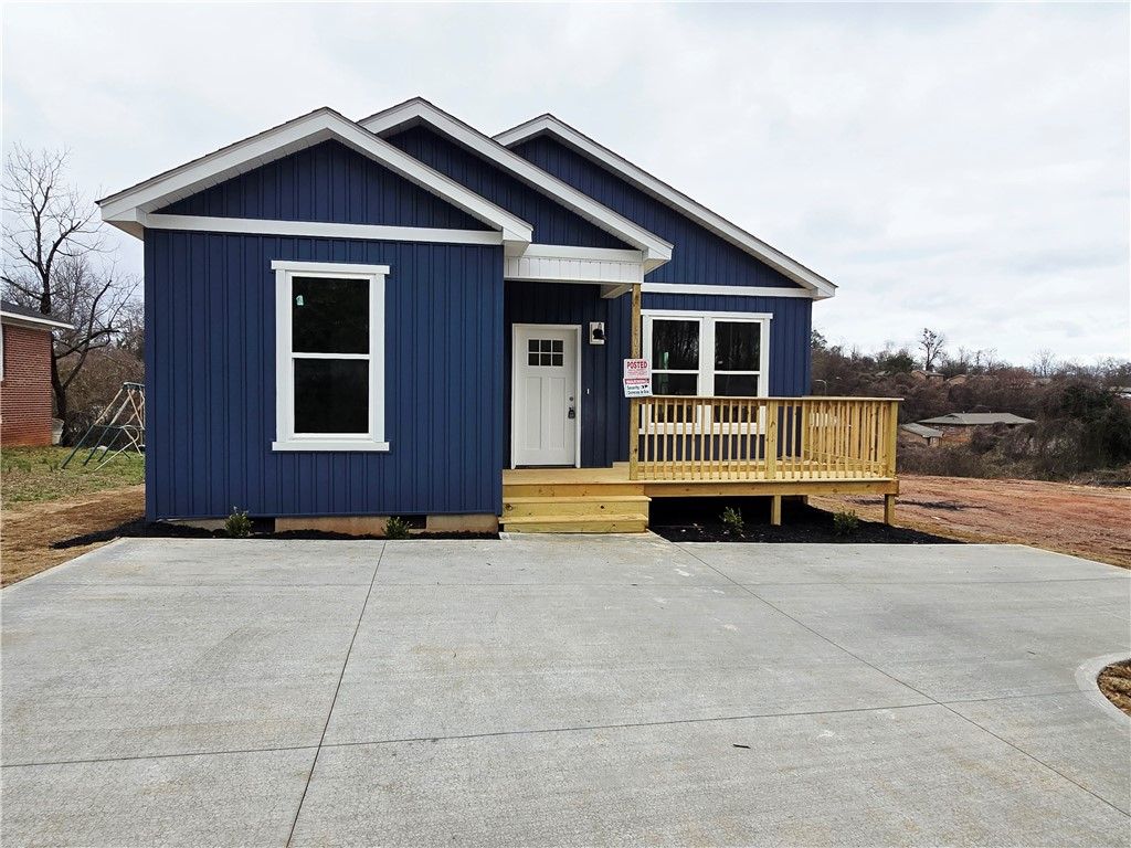 403 Tribble Street, Seneca, SC 29678