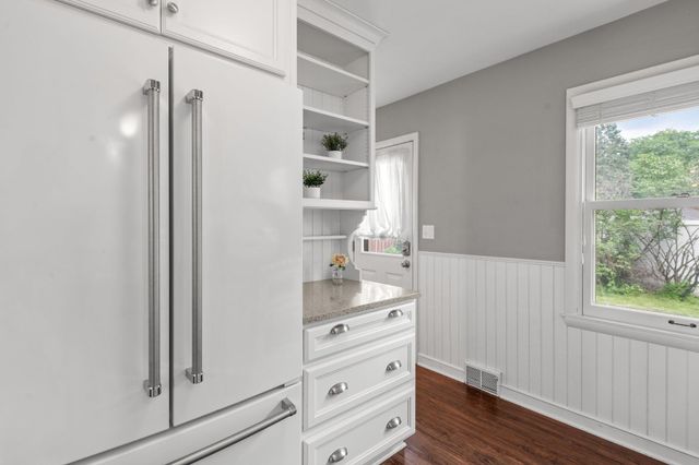 6045 Oakland Avenue, Minneapolis, MN 55417