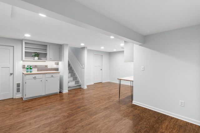 6045 Oakland Avenue, Minneapolis, MN 55417