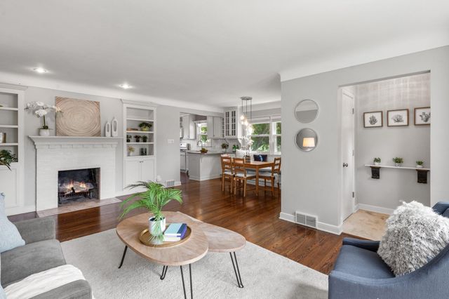 6045 Oakland Avenue, Minneapolis, MN 55417