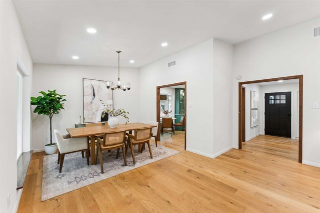 1425 Oates Drive, Dallas, TX 75228