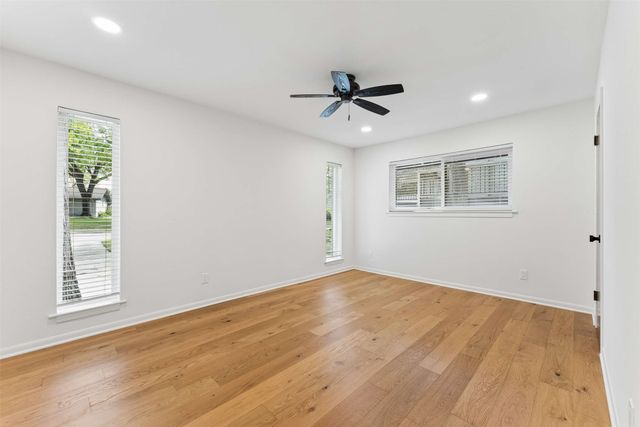 1425 Oates Drive, Dallas, TX 75228