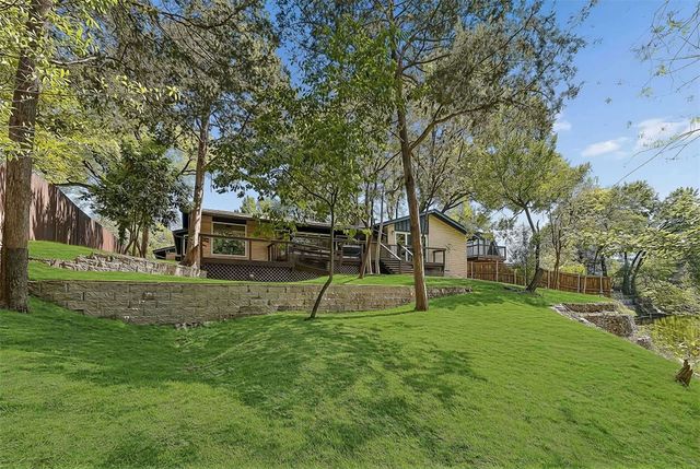 1425 Oates Drive, Dallas, TX 75228