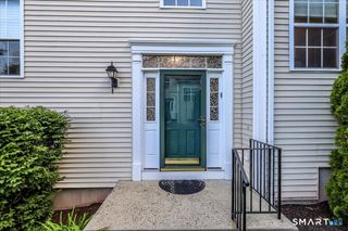 2101 Eaton Court 2101, Danbury, CT 06811