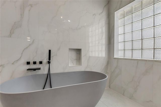 171 LIVE OAK COURT, New Smyrna Beach, FL 32168