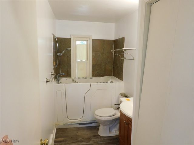 3210 Quentin Drive, Youngstown, OH 44511