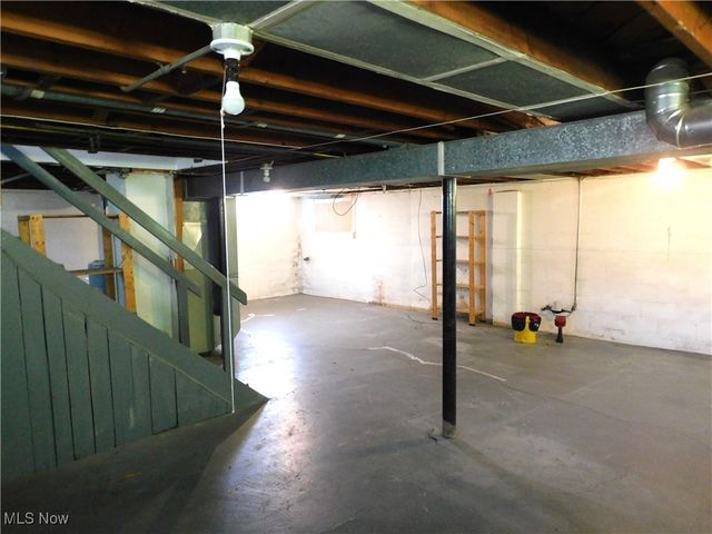 3210 Quentin Drive, Youngstown, OH 44511