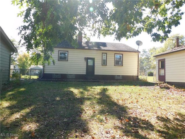 3210 Quentin Drive, Youngstown, OH 44511