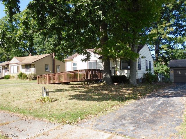 3210 Quentin Drive, Youngstown, OH 44511