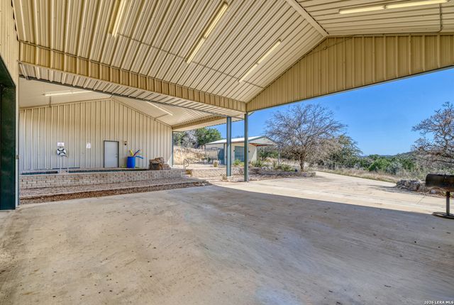 190 Fm 2748, Concan, TX 78838