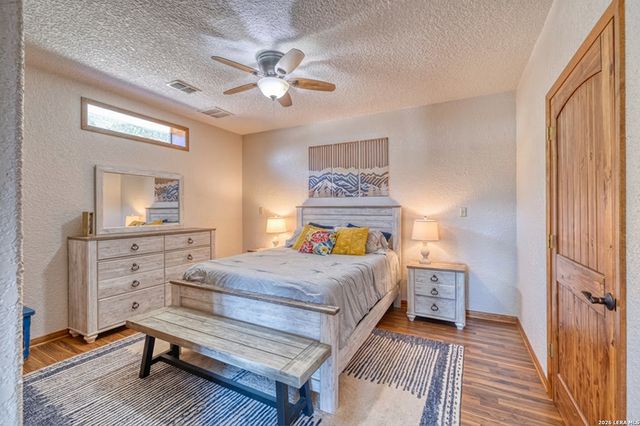 190 Fm 2748, Concan, TX 78838