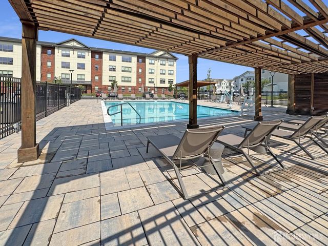 218 Park Lane, Dunellen, NJ 08812