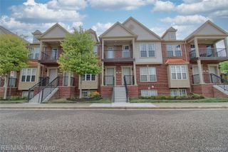 28021 HOPKINS Drive, Novi, MI 48377