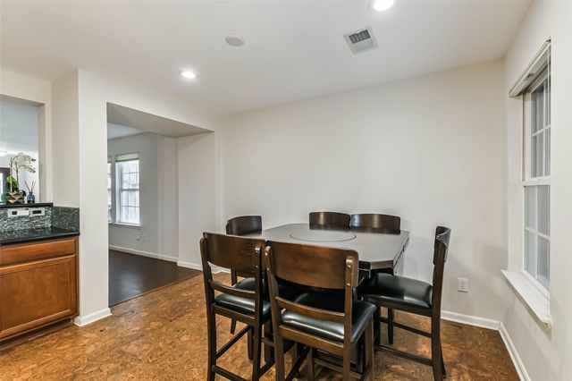 3711 Norwood Glen Lane, Friendswood, TX 77546