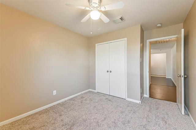 3711 Norwood Glen Lane, Friendswood, TX 77546