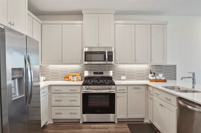 320 Parkside Drive, Argyle, TX 76226