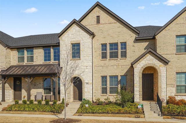 320 Parkside Drive, Argyle, TX 76226