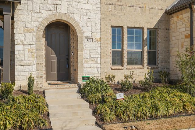 320 Parkside Drive, Argyle, TX 76226