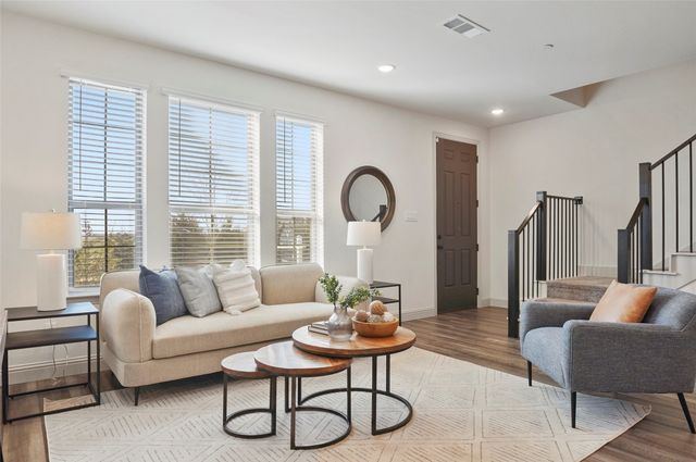 320 Parkside Drive, Argyle, TX 76226