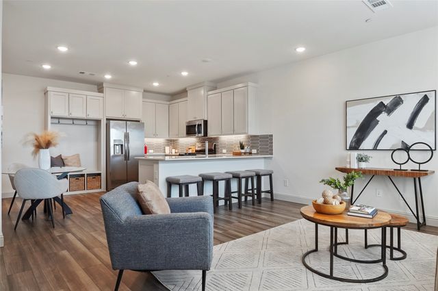 320 Parkside Drive, Argyle, TX 76226