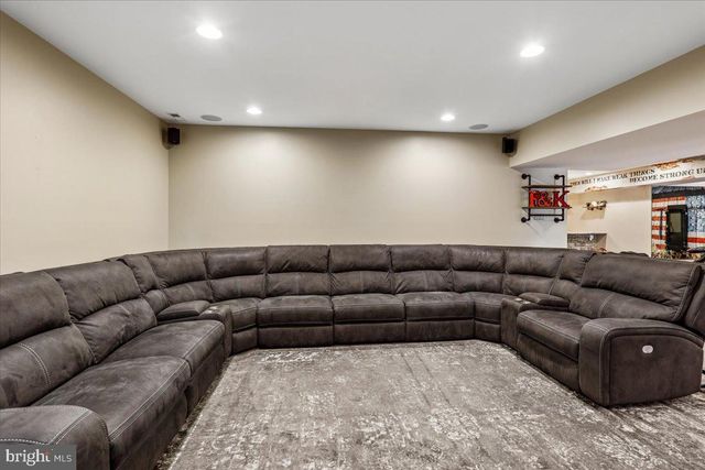 496 LEISTERS CHURCH RD, Westminster, MD 21157