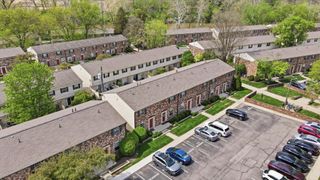 2565 Olde Hill Court S, B, Columbus, OH 43221