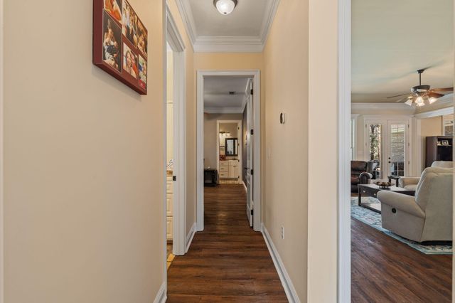 4 Bristol, Hattiesburg, MS 39402