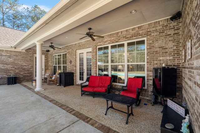 4 Bristol, Hattiesburg, MS 39402