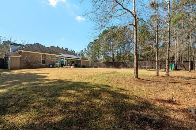 4 Bristol, Hattiesburg, MS 39402