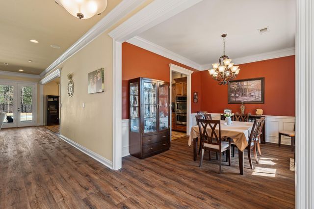 4 Bristol, Hattiesburg, MS 39402