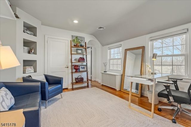 51 Afterglow Ave, Verona Twp., NJ 07044