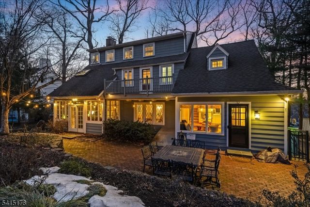 51 Afterglow Ave, Verona Twp., NJ 07044