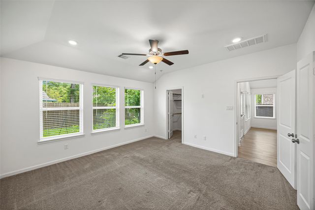 913 Breech Drive, Crosby, TX 77532