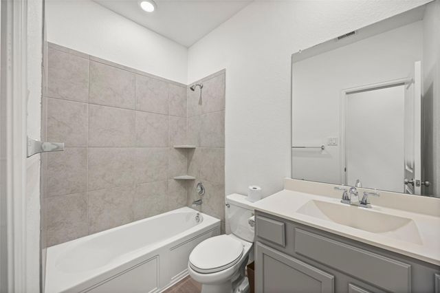 913 Breech Drive, Crosby, TX 77532