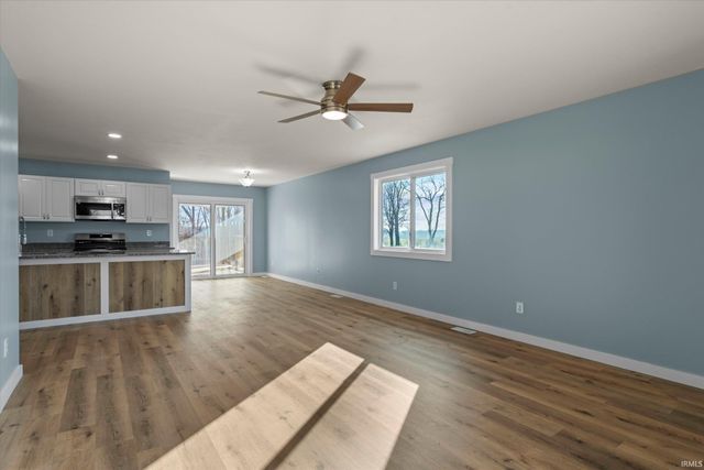 11858 Ridgeview Drive, Plymouth, IN 46563