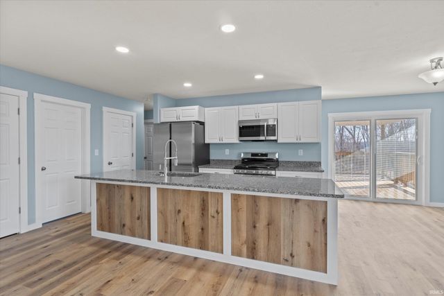 11858 Ridgeview Drive, Plymouth, IN 46563