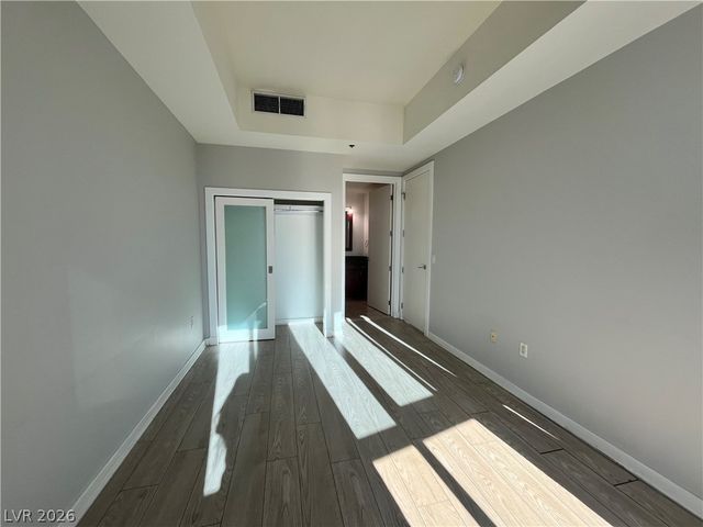 4575 DEAN MARTIN Drive 1402, Las Vegas, NV 89103