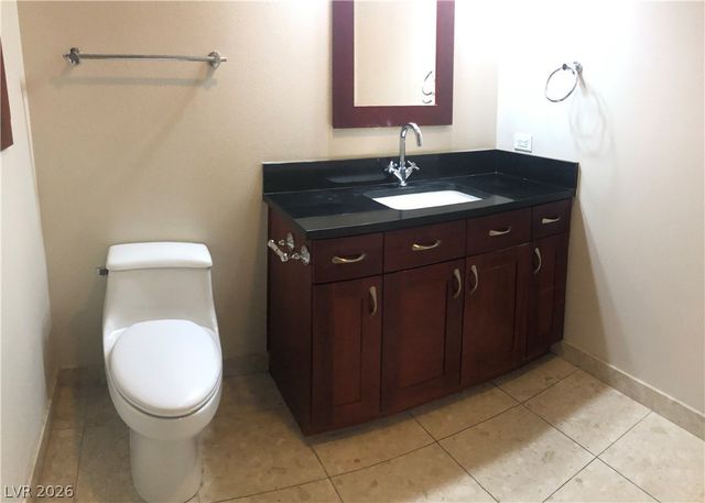 4575 DEAN MARTIN Drive 1402, Las Vegas, NV 89103