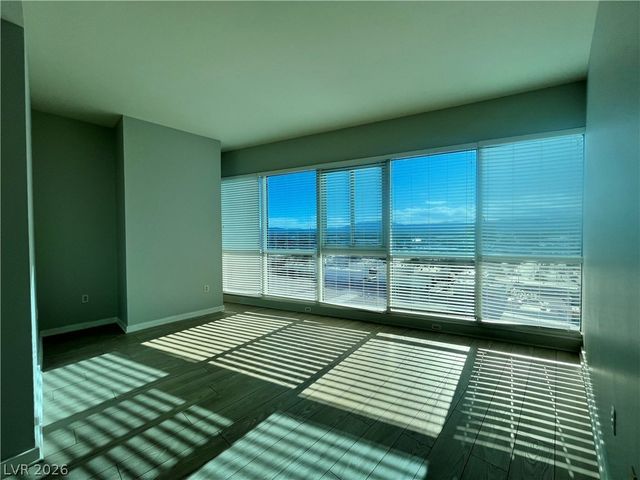 4575 DEAN MARTIN Drive 1402, Las Vegas, NV 89103