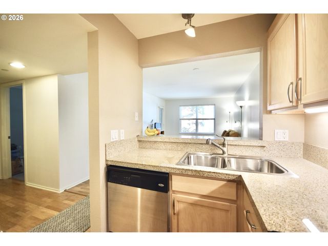 1500 Sw PARK Ave 206, Portland, OR 97201