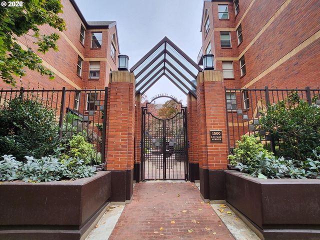 1500 Sw PARK Ave 206, Portland, OR 97201