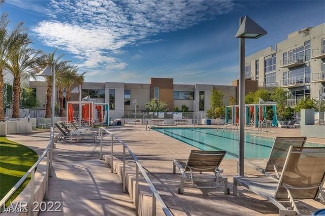 353 East Bonneville Avenue 209, Las Vegas, NV 89101