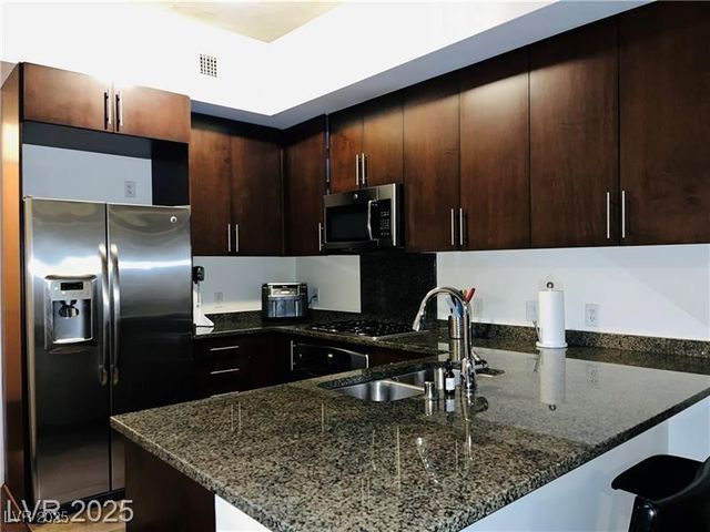 353 East Bonneville Avenue 209, Las Vegas, NV 89101