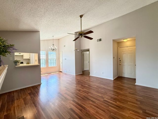 4212 Medical Dr Unit 608, San Antonio, TX 78229