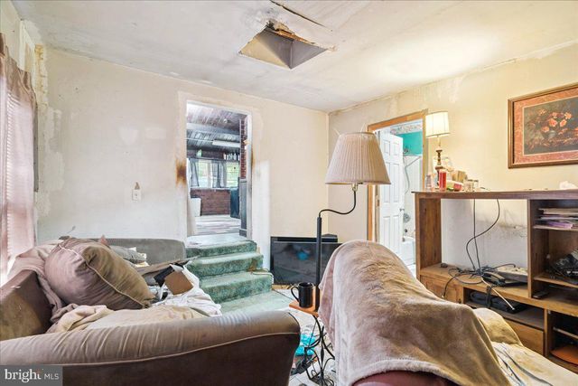 59 CHIPMUNK LN, Harpers Ferry, WV 25425