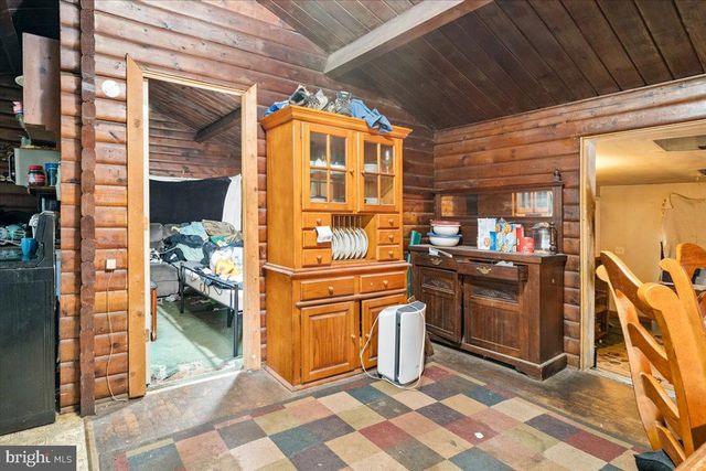 59 CHIPMUNK LN, Harpers Ferry, WV 25425